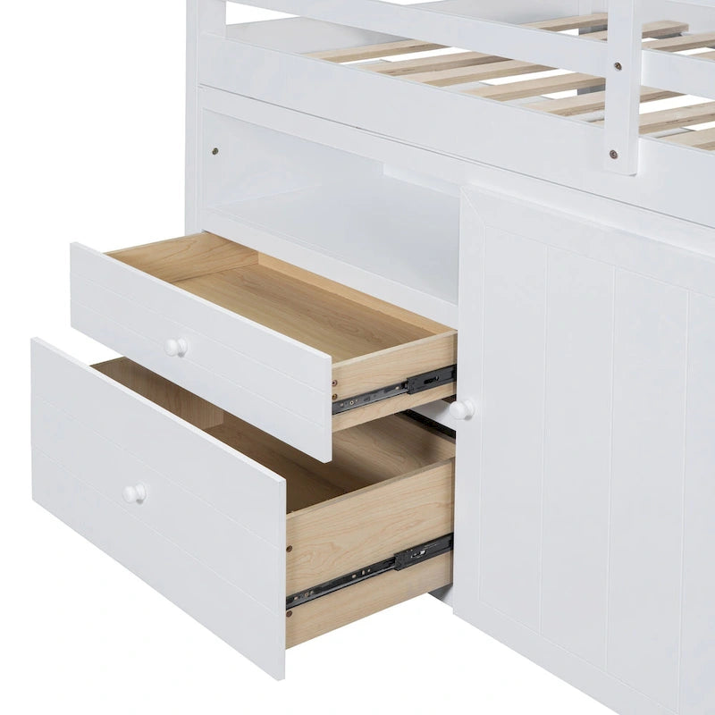 Hochbett aus Massivholz in Einzelbettgröße mit Schubladen und Schränken