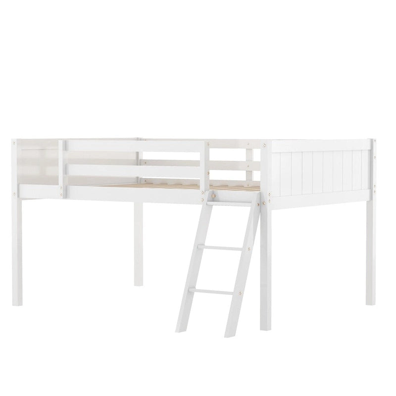 Niedriges Holz-Hochbett mit Leiter, Leiter kann links oder rechts angebracht werden